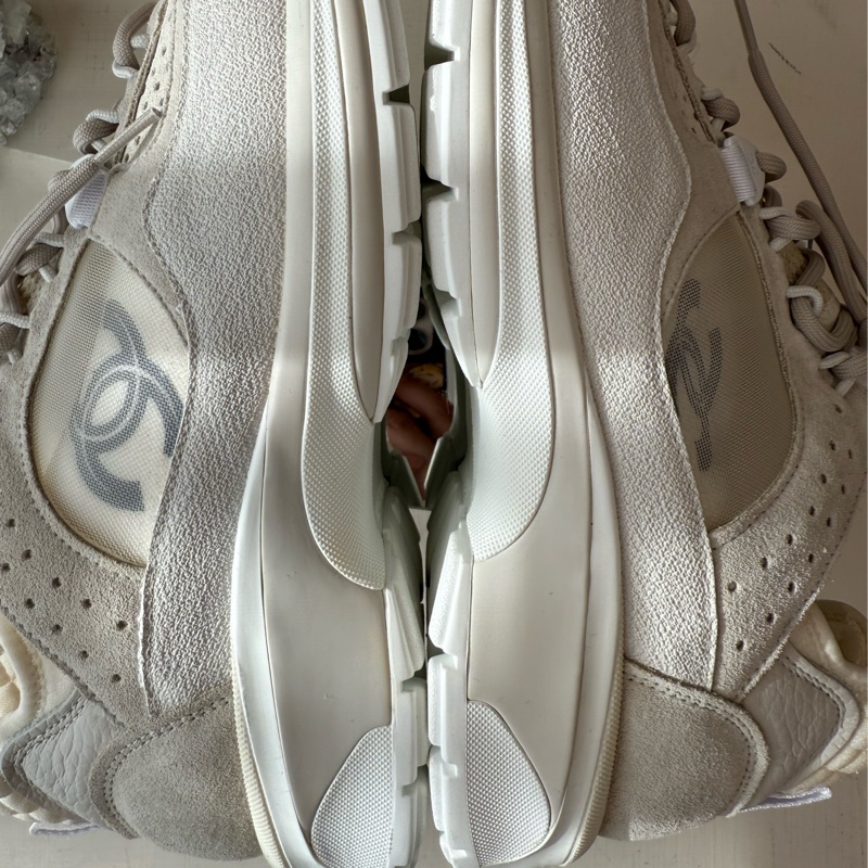 CHANEL 白武士運動鞋 40號 全新品-8