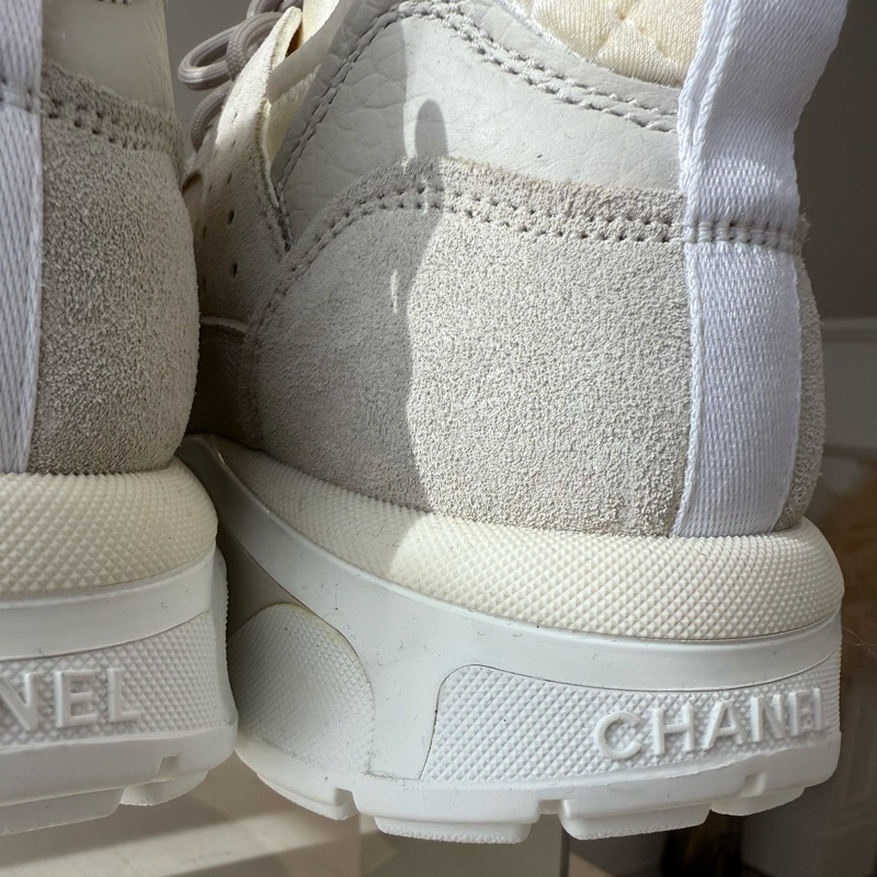 CHANEL 白武士運動鞋 40號 全新品-12