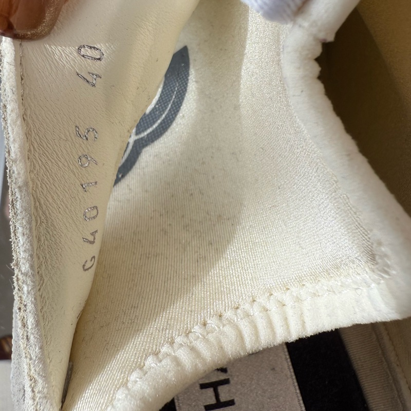 CHANEL 白武士運動鞋 40號 全新品-13