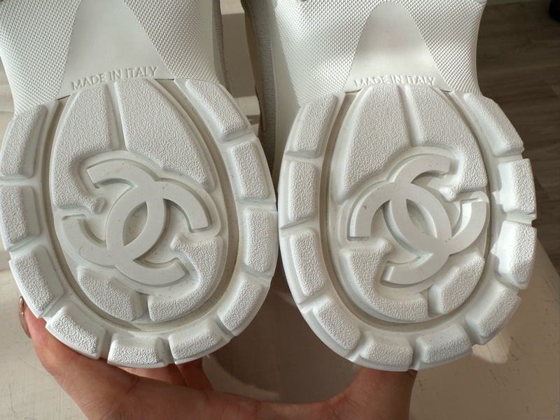 CHANEL 白武士運動鞋 40號 全新品-17