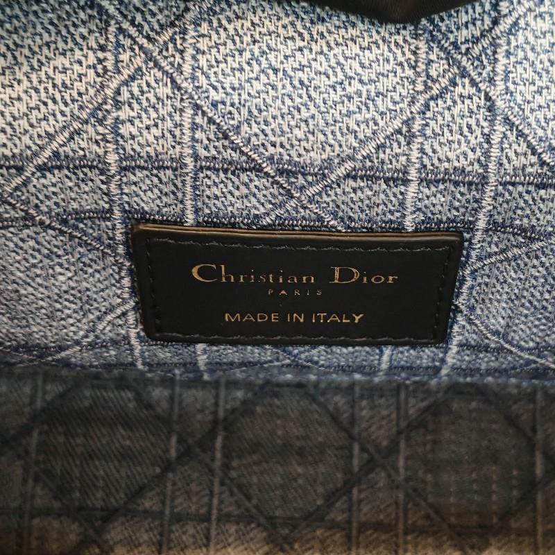 Dior caro small 全新-21