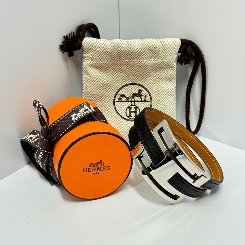 （超級新🆕） Hermes 「H」字樣 手環 專櫃32800！-1