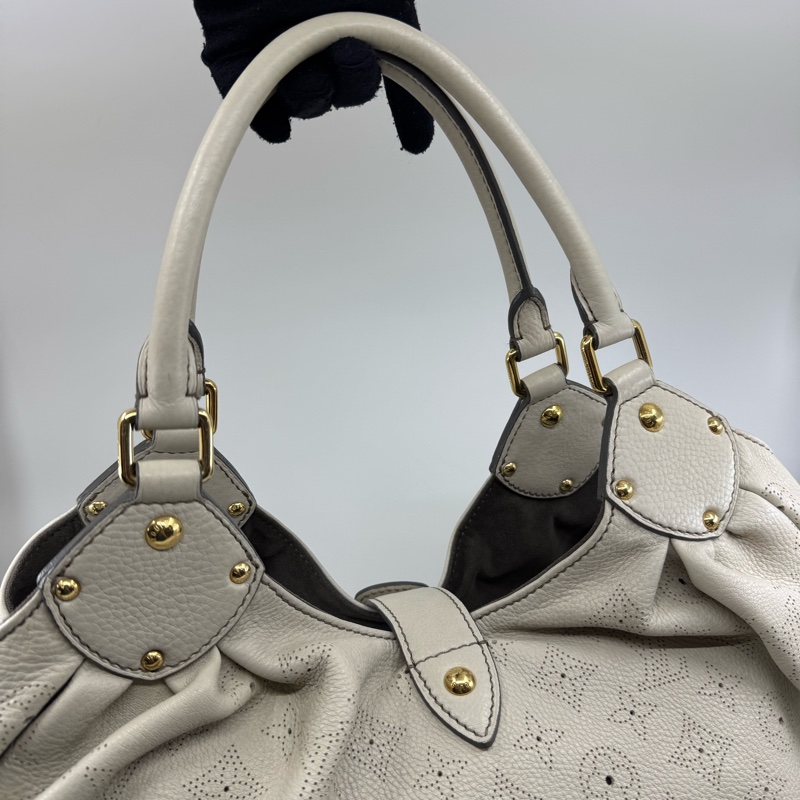 LV Mahina Bag Beige colour 皮革 配 金扣-3