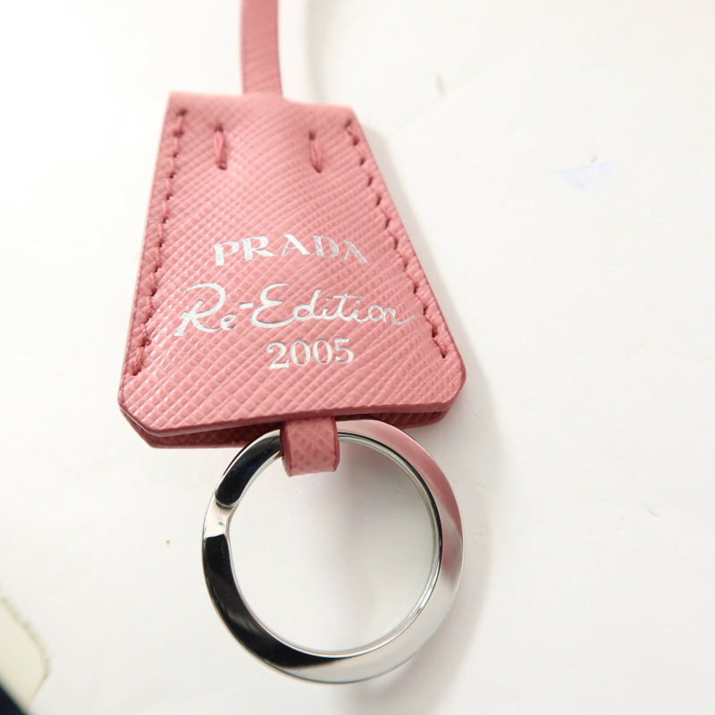 PRADA 尼龍Re-Edition 2005銀扣肩背袋-9