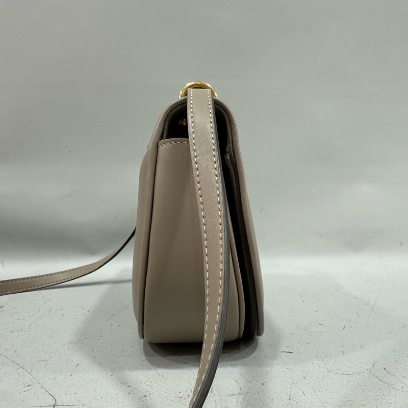 fendi 8BS082 大象灰牛皮FF金釦馬鞍包 斜背包-3