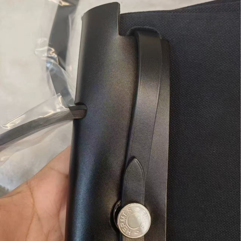 HERMES 經典黑色herbag31 31*25*11 98新配件塵袋鑰匙鎖-3