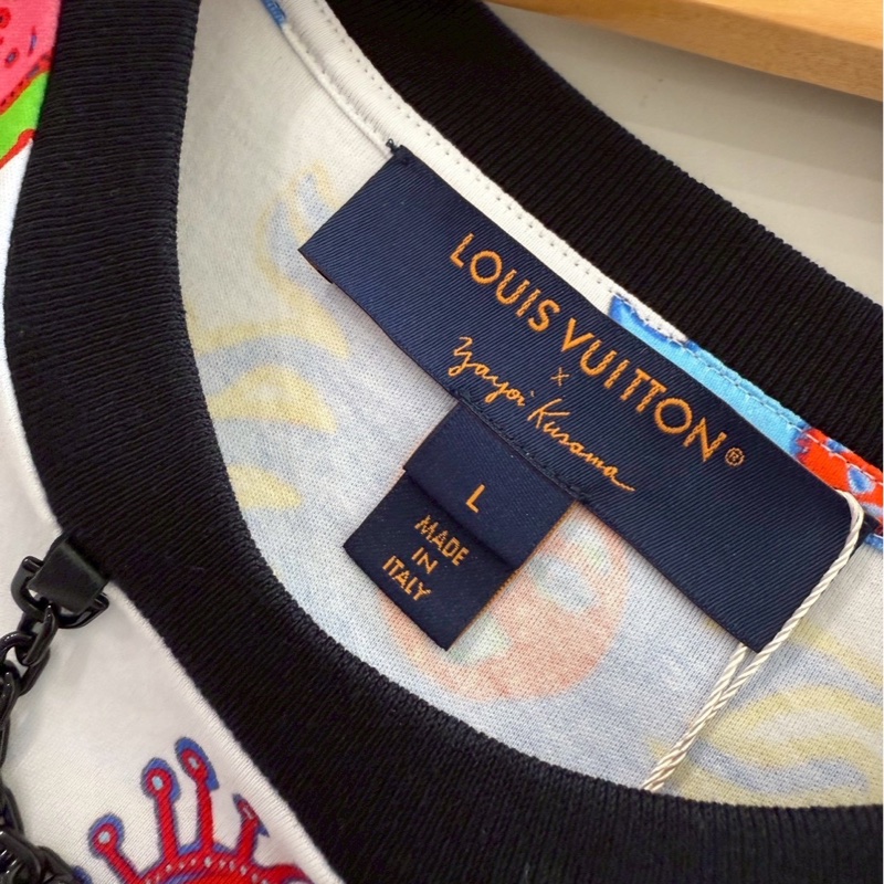 LV x 草間彌生 聯名款彩色太陽短袖 size:L-11