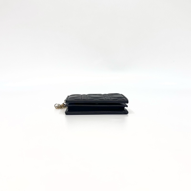 DIOR黑金Lady Dior Gardenia羊皮迷你錢包S0178ONMJ_M900-9