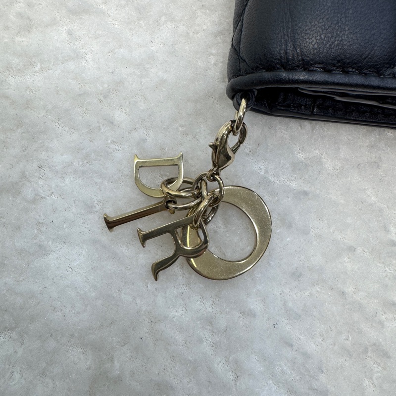 DIOR黑金Lady Dior Gardenia羊皮迷你錢包S0178ONMJ_M900-17