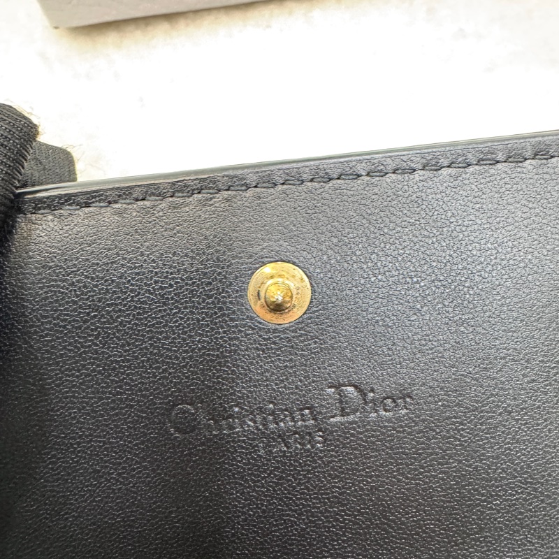 DIOR黑金Lady Dior Gardenia羊皮迷你錢包S0178ONMJ_M900-18