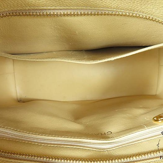 【巴黎站二手名牌專賣店】＊現貨＊CHANEL香奈兒真品＊奶茶色菱格荔枝紋大雙C LOGO金幣手提肩背包-3