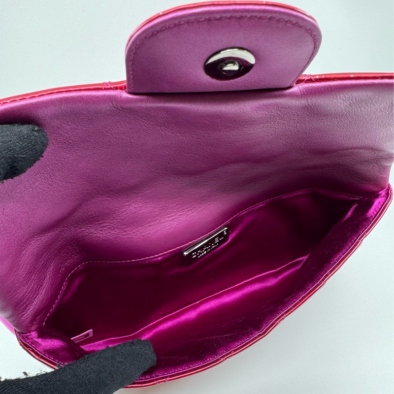 CHANEL 紫紅色 漆皮 Clutch-10