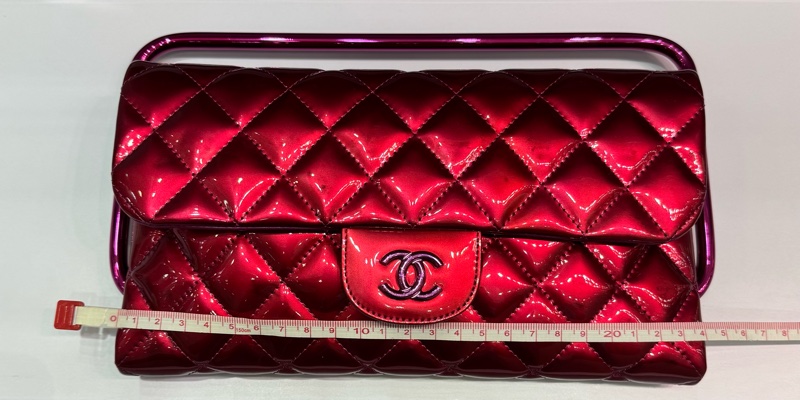 CHANEL 紫紅色 漆皮 Clutch-14
