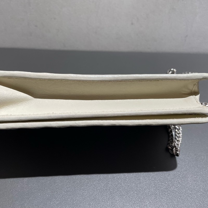 Miumiu 褶皺鏈條包 三拼色 白銀灰 限量色 斜背包肩背包-8