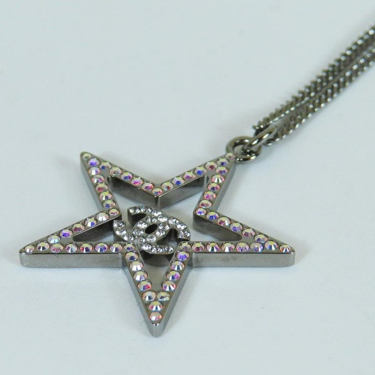 【巴黎站二手名牌專賣店】*現貨*CHANEL 香奈兒 真品*鐵灰銀鏈外星星彩鑽雙C項鍊-2