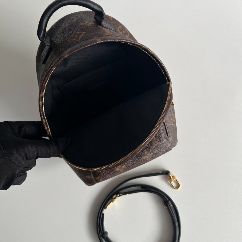 99新🆕 Louis Vuitton LV 路易威登 老花小書包-14