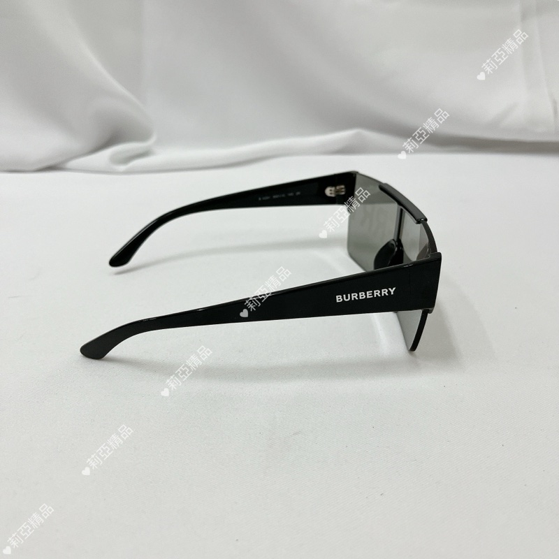 莉亞精品♡Burberry 字母墨鏡 九新-6
