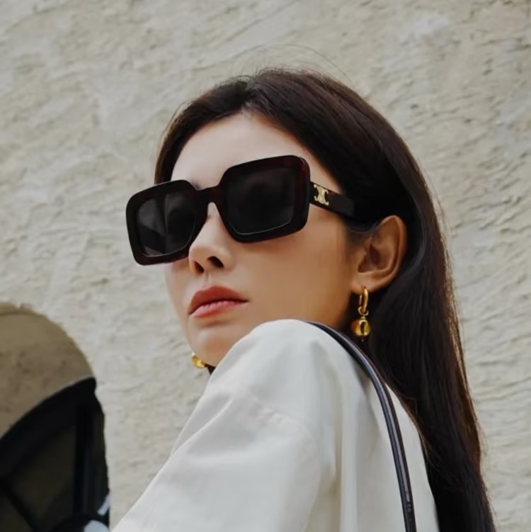 莉亞精品♡Celine 凱旋門墨鏡 全新閒置品-1