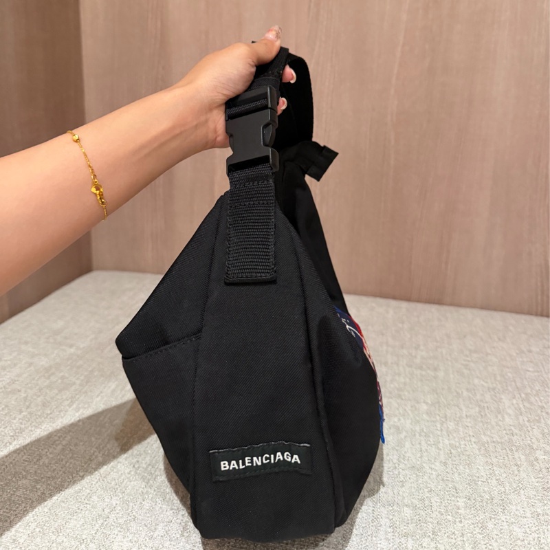 Balenciaga 巴黎世家 NASA 黑色 尼龍 胸包 胸背包 側背包 斜背包 手提包 肩背包-19