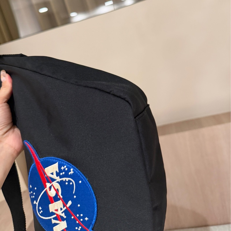 Balenciaga 巴黎世家 NASA 黑色 尼龍 胸包 胸背包 側背包 斜背包 手提包 肩背包-22