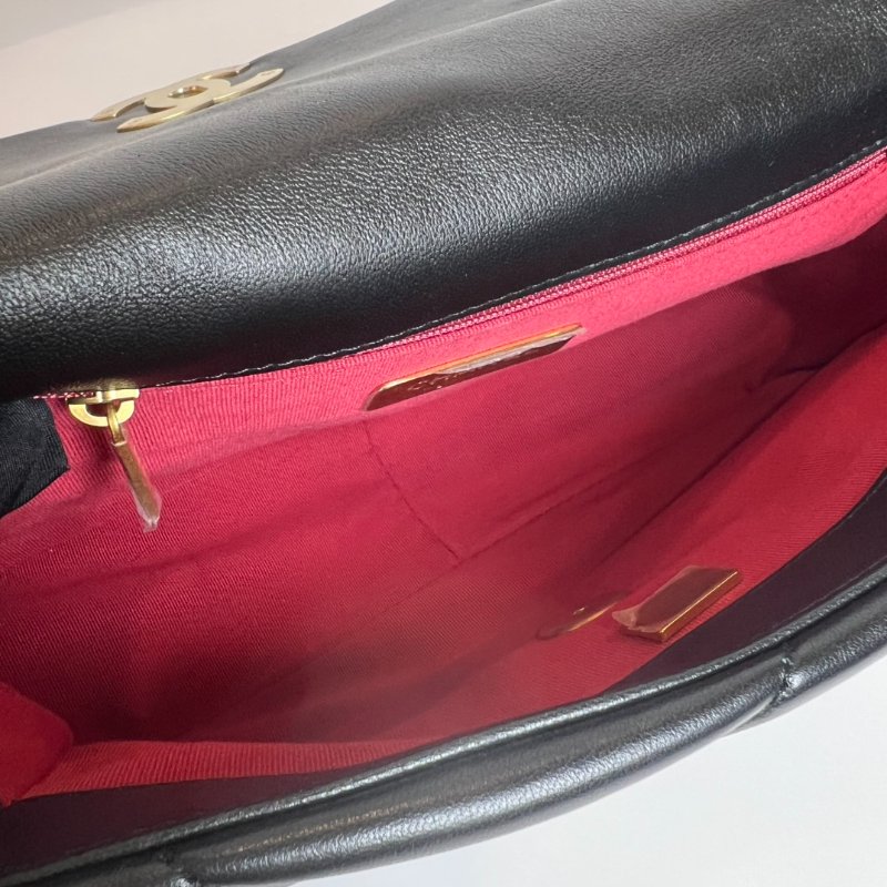 全新品 CHANEL 19包小號 AS1161/晶片款-6