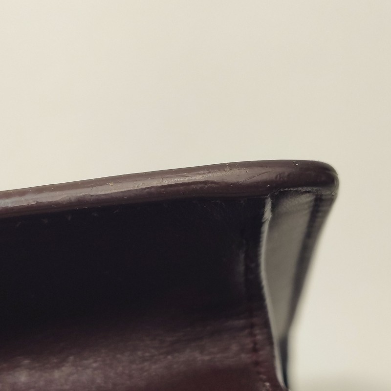 Saint Laurent Betty牛皮折角設計斜挎單肩包-21