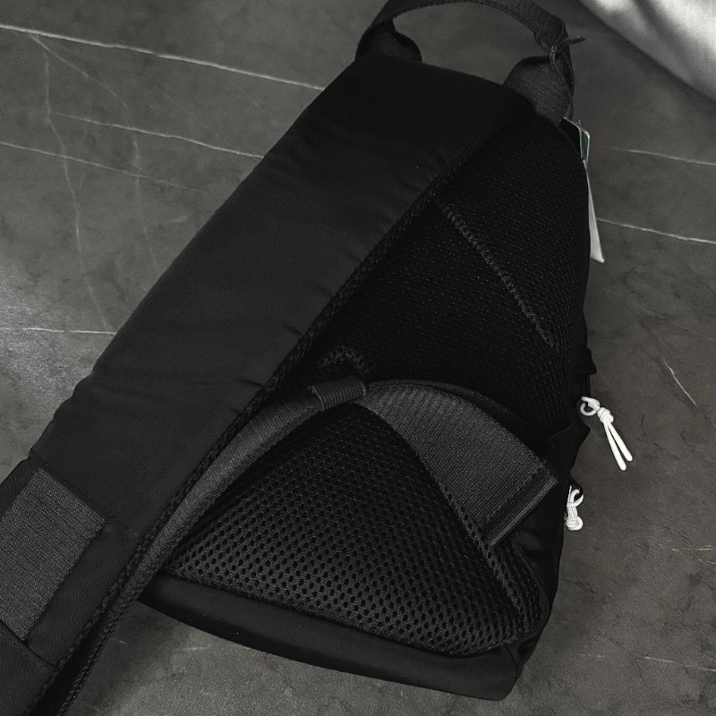 💣 倒數優惠・再不買就回原價！【EMPORIO ARMANI EA7 阿曼尼】TRAIN U POUCH/腰包-3