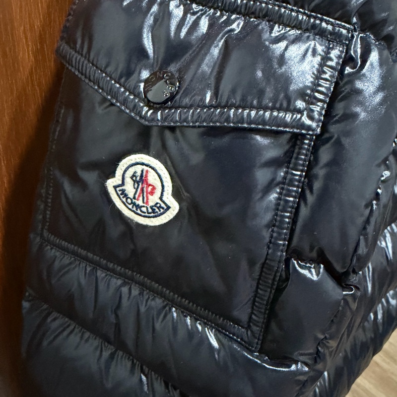 全新Moncler 經典款Maya 0號-5
