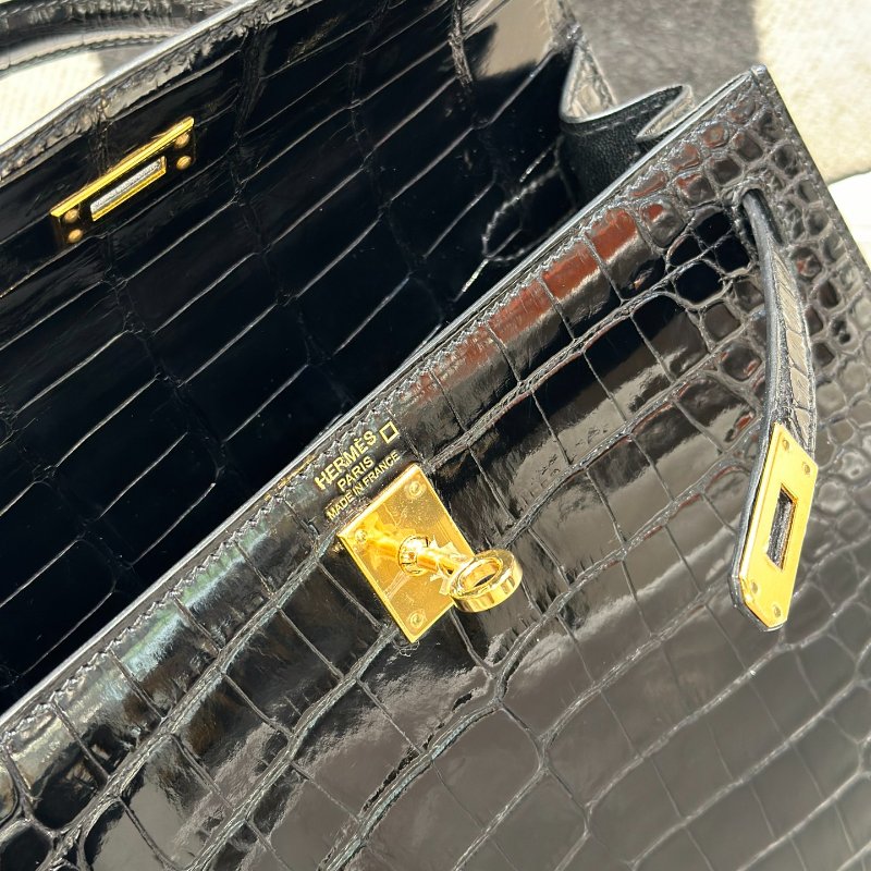 【精選天菜】HERMES 25CM KELLY 黑金 亮面鱷魚-2