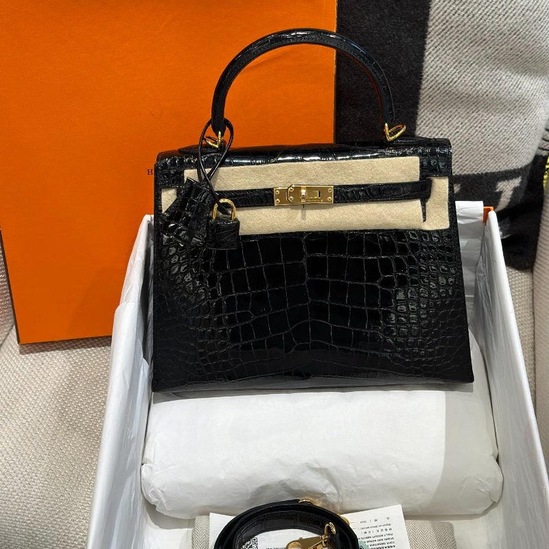 【精選天菜】HERMES 25CM KELLY 黑金 亮面鱷魚-5