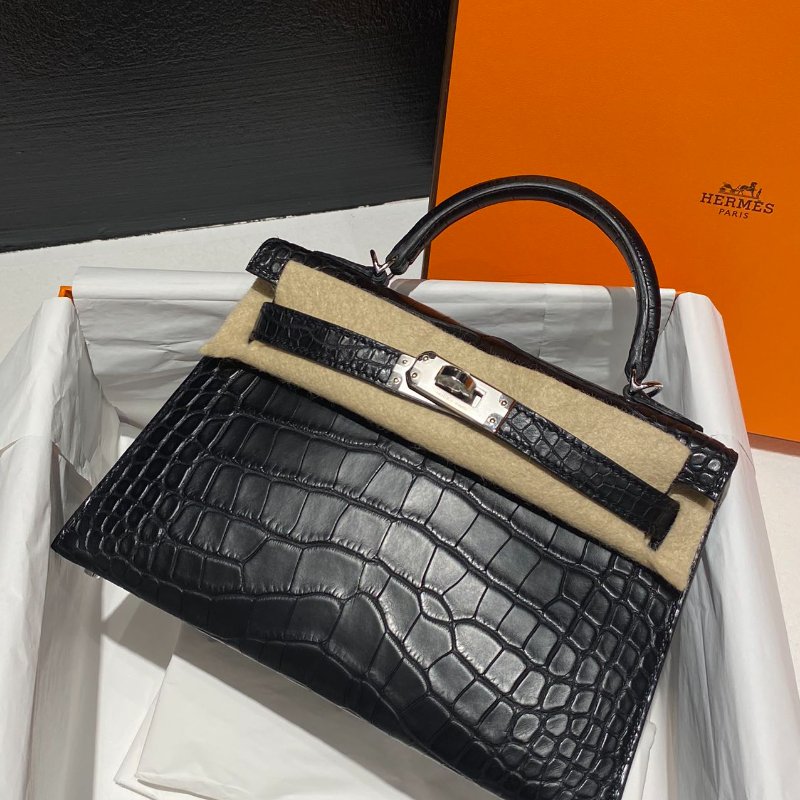 【精選天菜】HERMES 鱷魚皮 霧面 銀扣  黑銀 MINI KELLY 二代-4