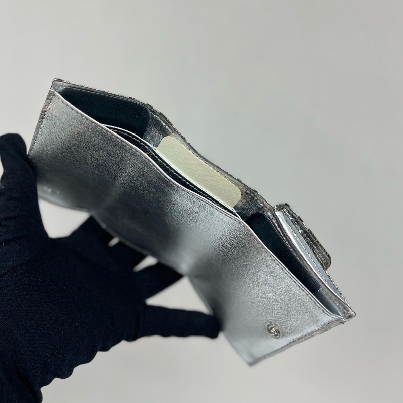 Fendi Baguette wallet-3