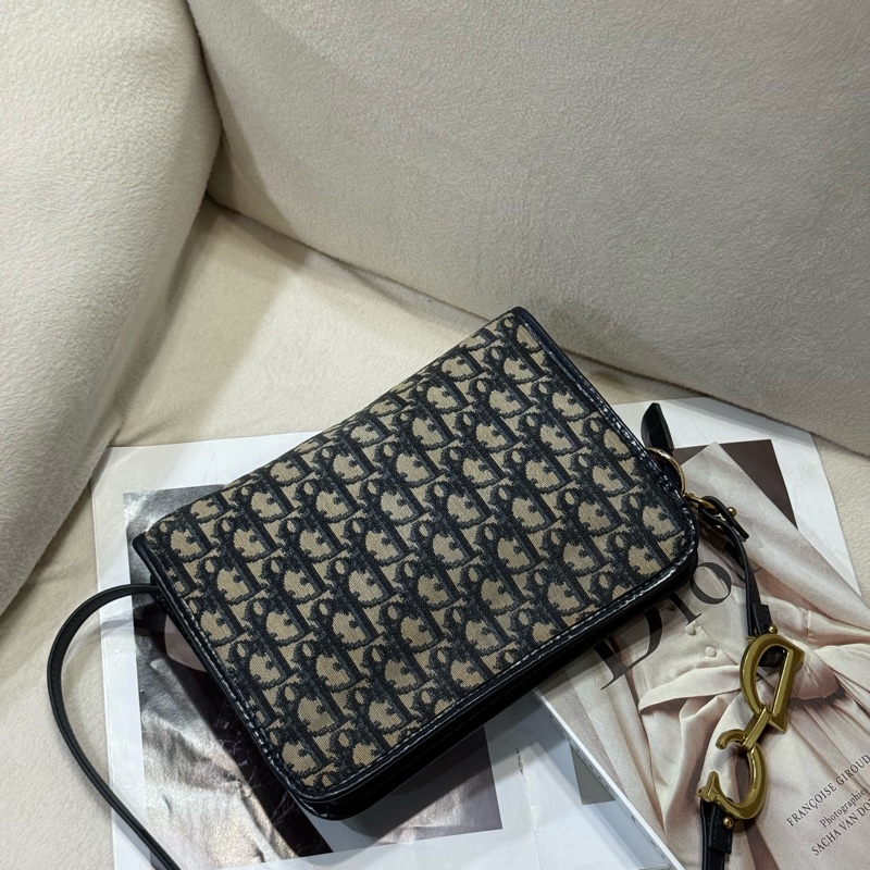Dior • 經典刺繡老花洗漱包 斜背包-6