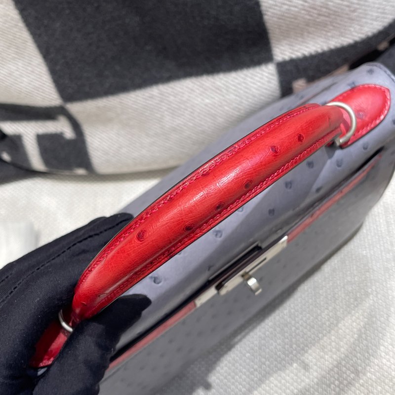 【精選天菜】Kelly28 瑪瑙灰拼紅色鴕鳥 磨砂銀扣 馬蹄刻印-1