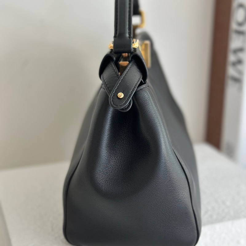 半價折扣 Fendi Peekaboo 迷你 躲貓貓 黑金-4