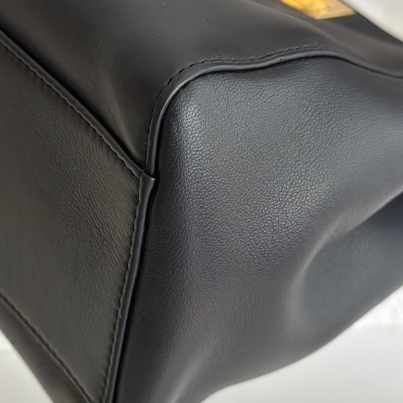 半價折扣 Fendi Peekaboo 迷你 躲貓貓 黑金-9