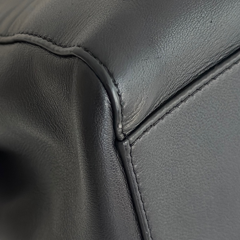 半價折扣 Fendi Peekaboo 迷你 躲貓貓 黑金-10