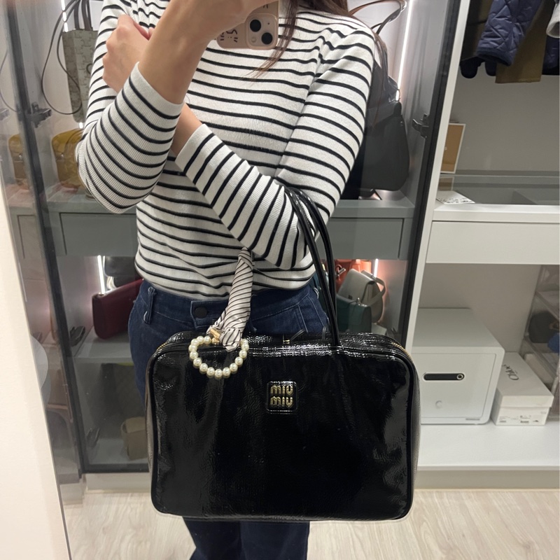 Miu Miu Beau質感漆皮黑公文包/保齡球包（大號）-3