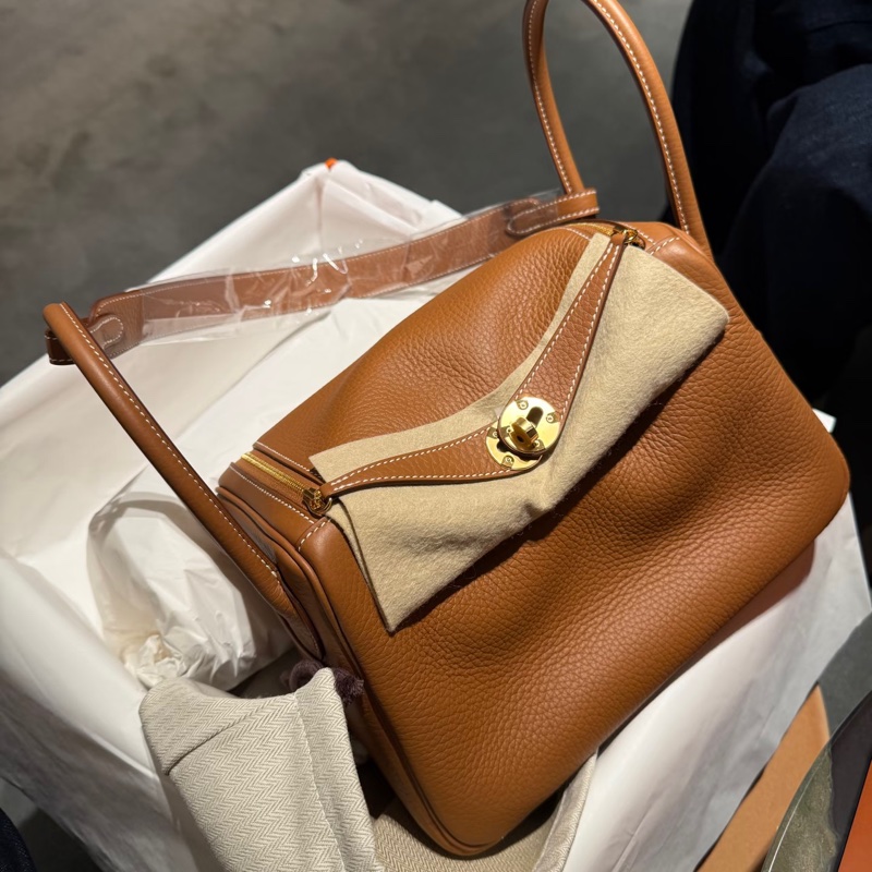 (全新）Hermes lindy26金棕 k刻-3