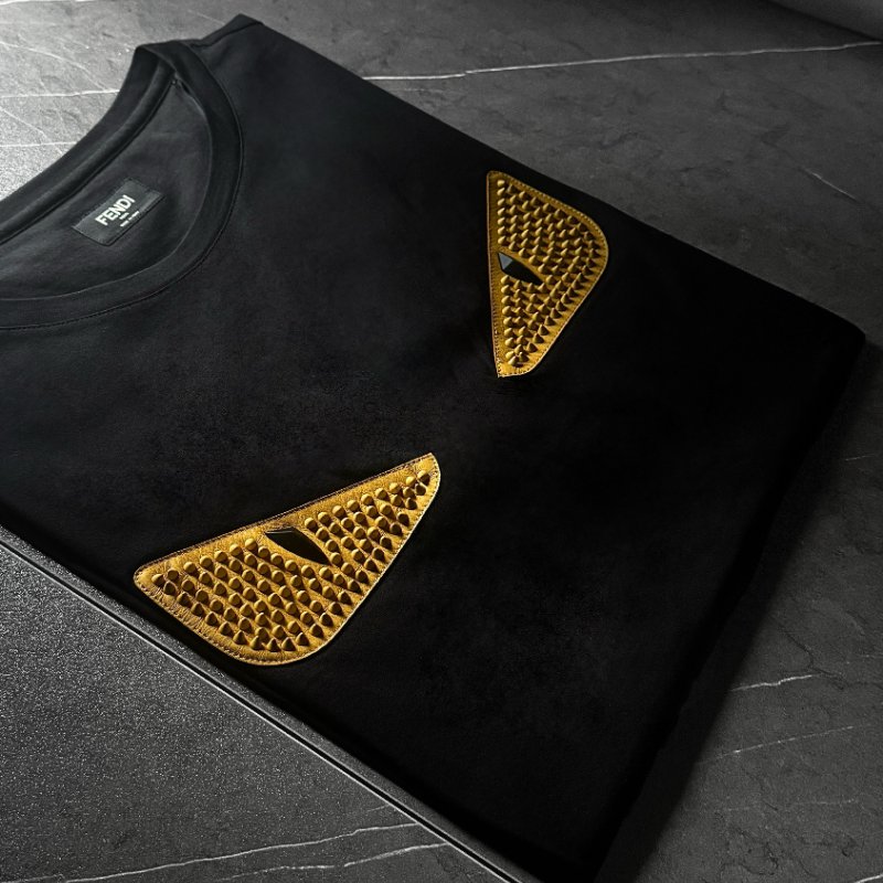 🚨 雙11最後倒數・今晚錯過等明年！【FENDI 芬迪】經典立體怪獸眼睛印花棉質T恤-4