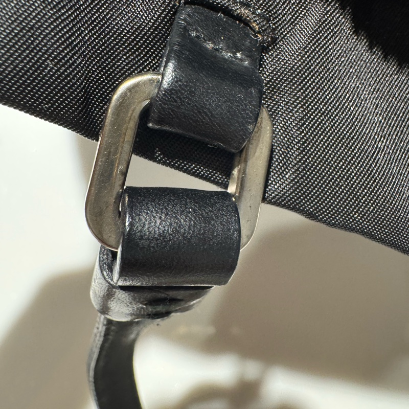 Prada 降落傘銀釦手提肩背包 (有保卡)-7