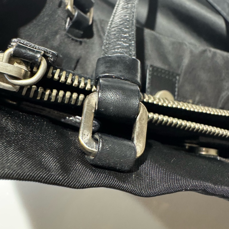 Prada 降落傘銀釦手提肩背包 (有保卡)-19