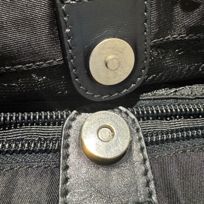 Prada 降落傘銀釦手提肩背包 (有保卡)-22