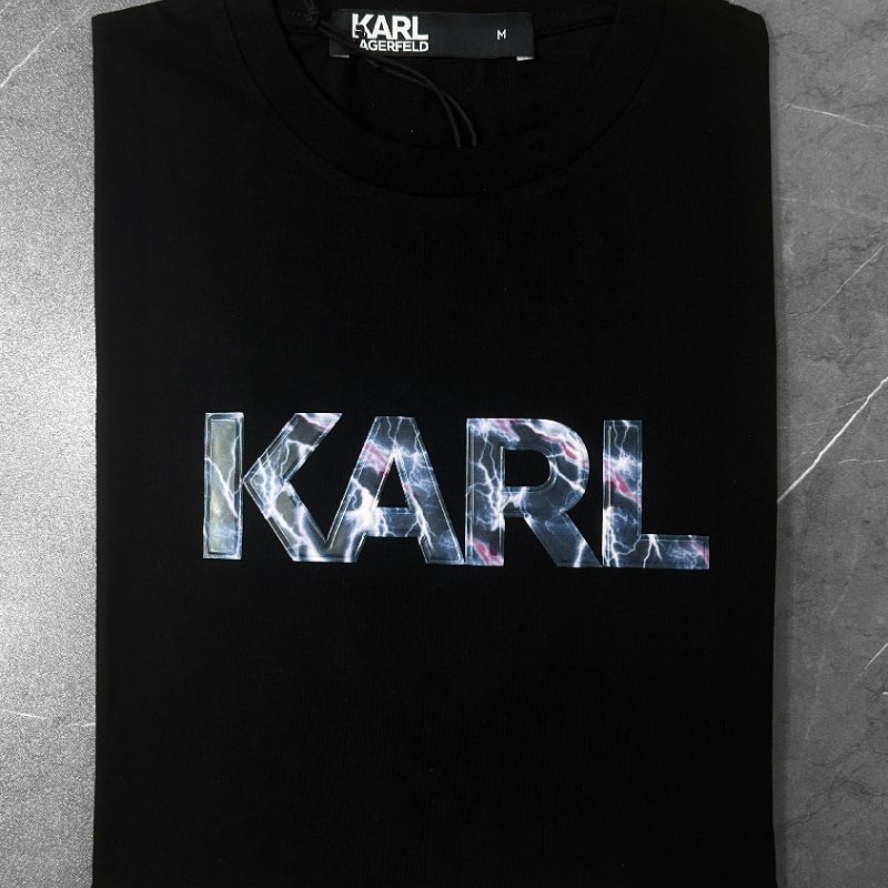 🎁 雙11選禮不煩惱,超值心意一次到【KARL LAGERFELD 卡爾老佛爺】紫色閃電立體LOGO T恤-0