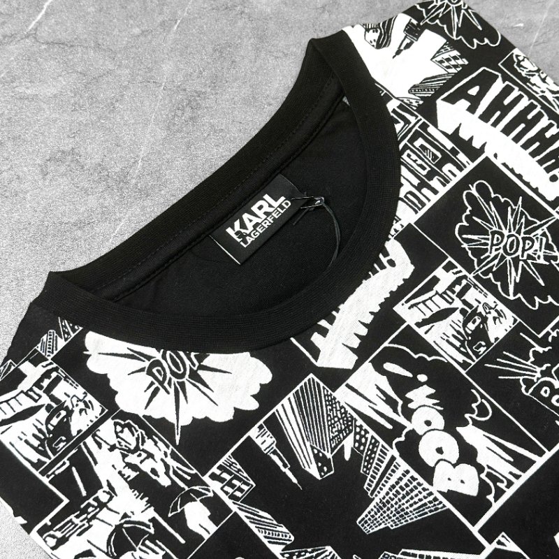 🎁 雙11選禮不煩惱,超值心意一次到【KARL LAGERFELD 卡爾老佛爺】滿版漫畫T恤-4