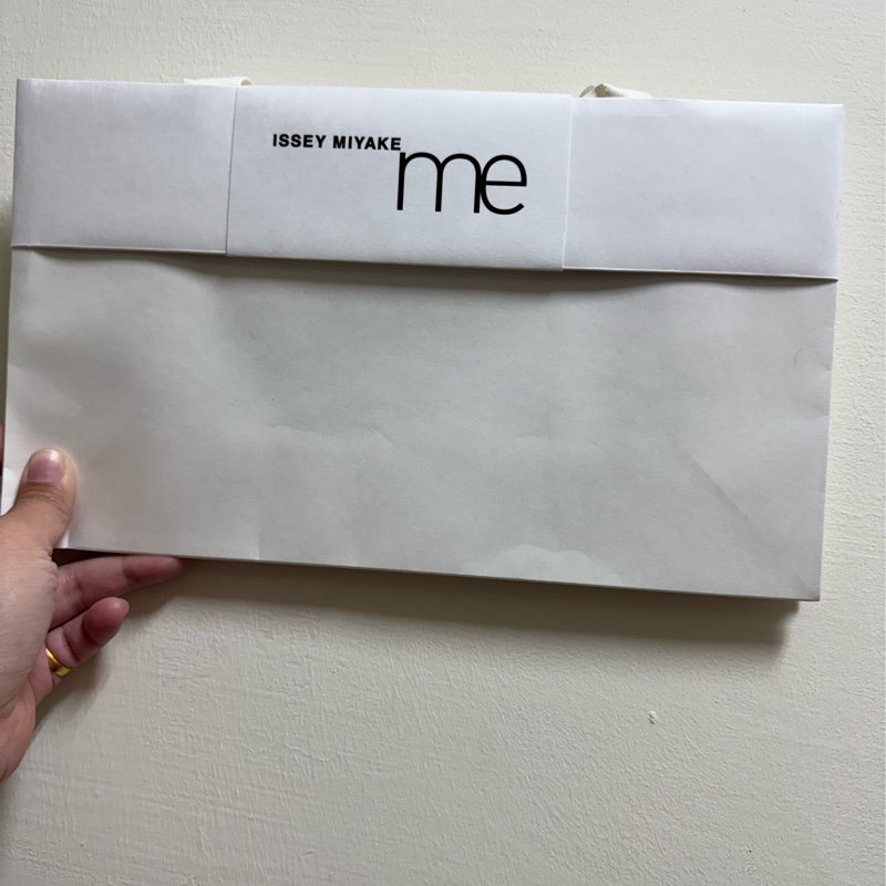 三宅一生樹幹包酒紅色-5