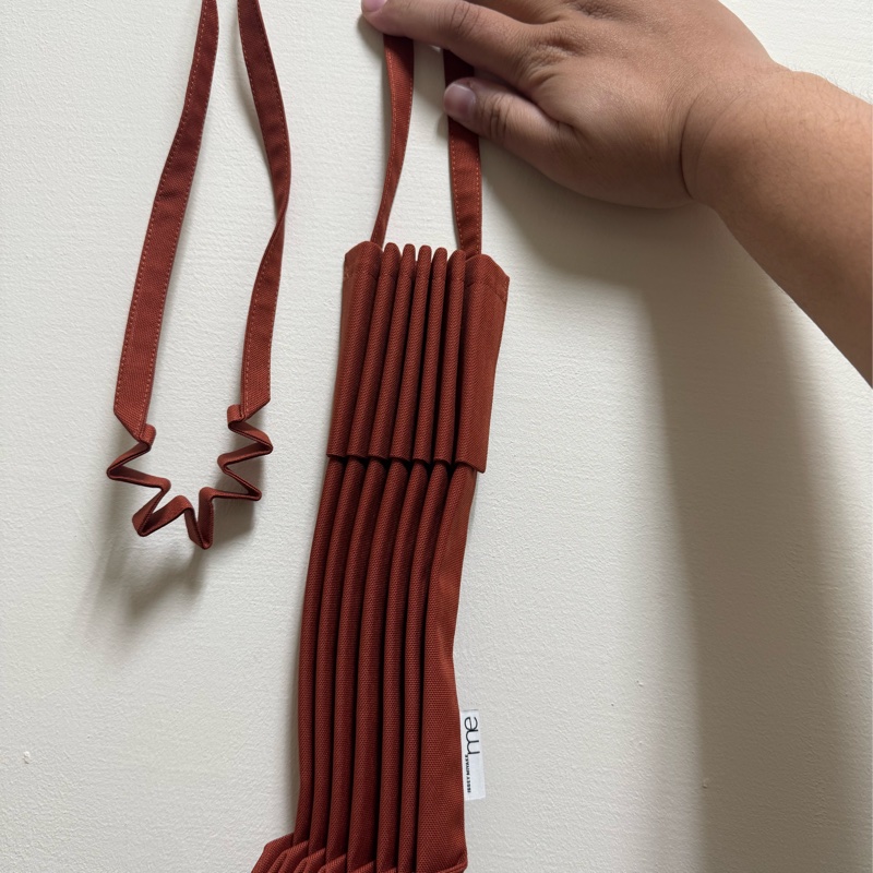 三宅一生樹幹包酒紅色-6