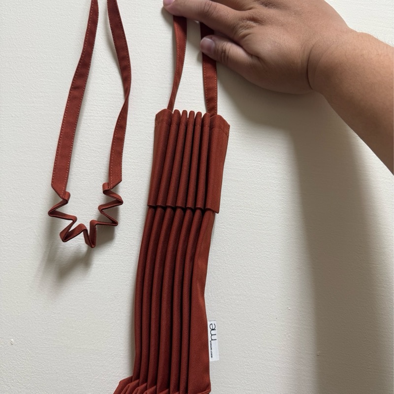 三宅一生樹幹包酒紅色-7