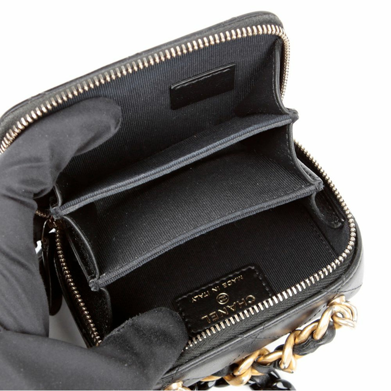 CHANEL AP2738 CC 標誌迷你鏈肩斜背包-7