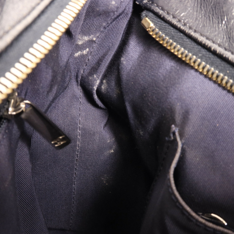 CHANEL 牛皮皮革/羊毛Gabrielle Medium鏈帶肩背袋-13